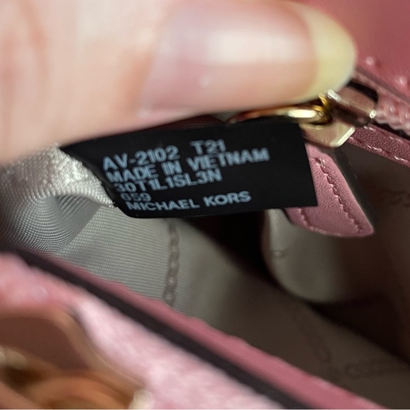 MICHAEL Michael Kors Soho Leather Snakeskin Chain Shoulder Bag in Shell Pink ✨ - Picture 5 of 12